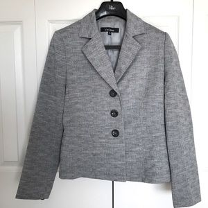 Skirt suit by Le Suit Separates